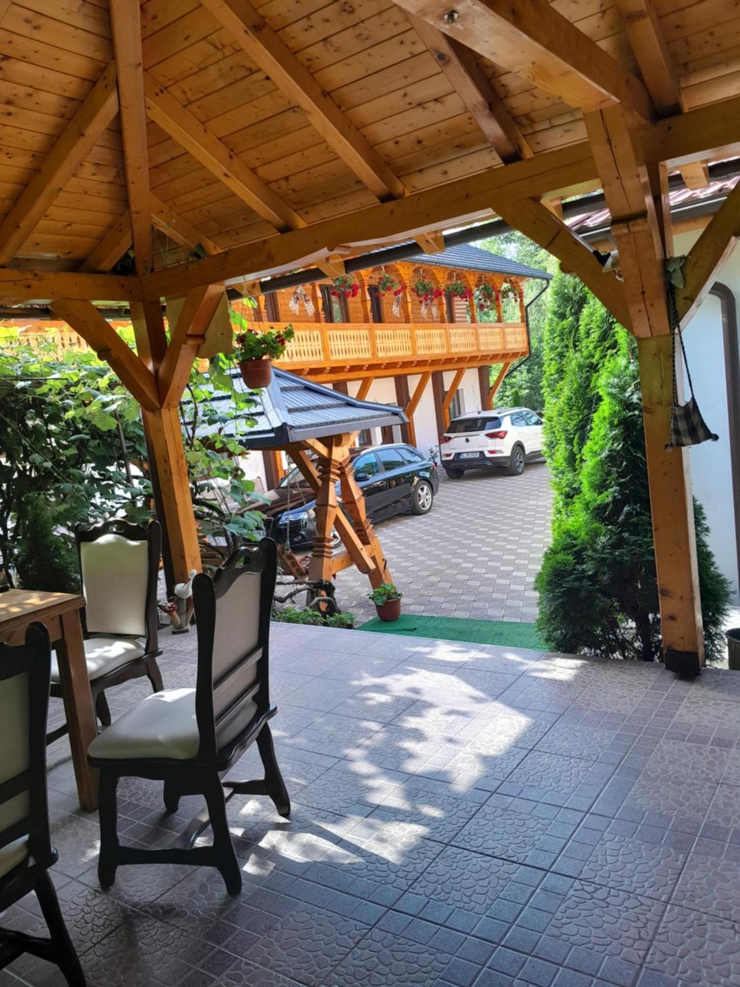 Pensiunea Malinul Bîrsana Exterior foto